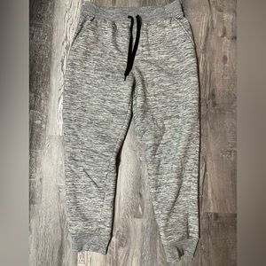 Men’s George Joggers, Size M.